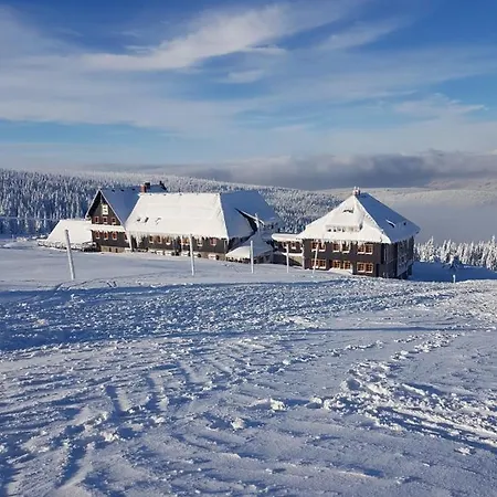 Schronisko Pttk Hala Szrenicka Szklarska Poręba