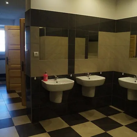 Schronisko Pttk Hala Szrenicka * Szklarska Poręba