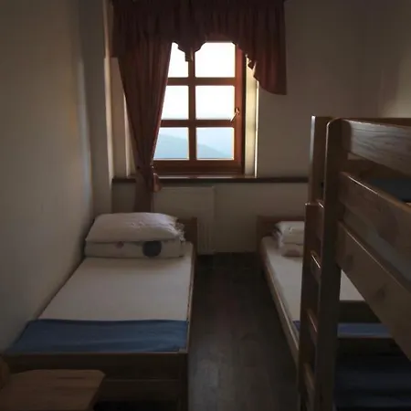 Schronisko Pttk Hala Szrenicka Szklarska Poreba