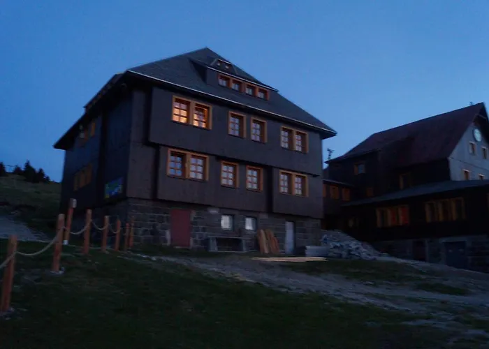 Hostel Schronisko Pttk Hala Szrenicka