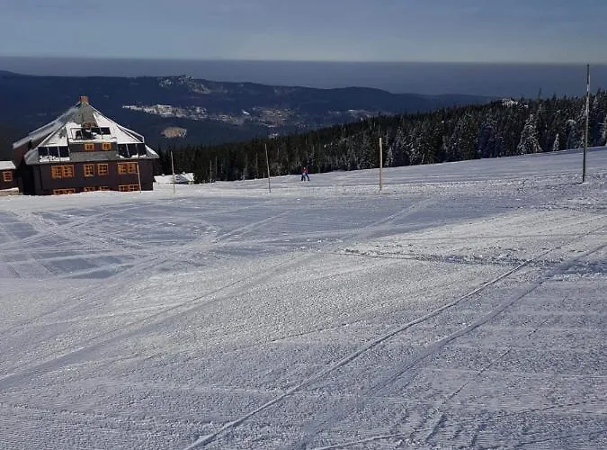 Schronisko Pttk Hala Szrenicka * Szklarska Poręba