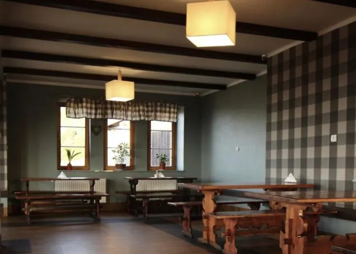 Schronisko Pttk Hala Szrenicka * Szklarska Poreba